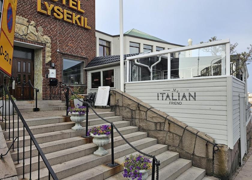 Västra Götaland County Lysekil Front of property