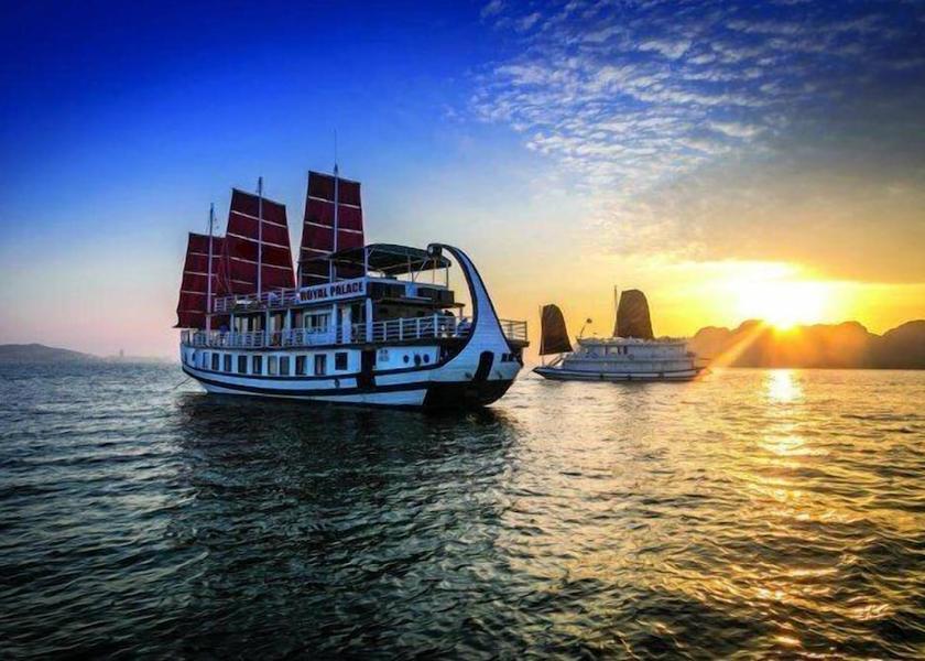 Quang Ninh Province Ha Long Primary image