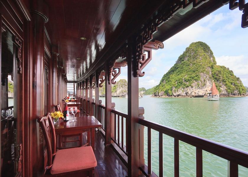 Quang Ninh Province Ha Long Check-in Check-out Kiosk