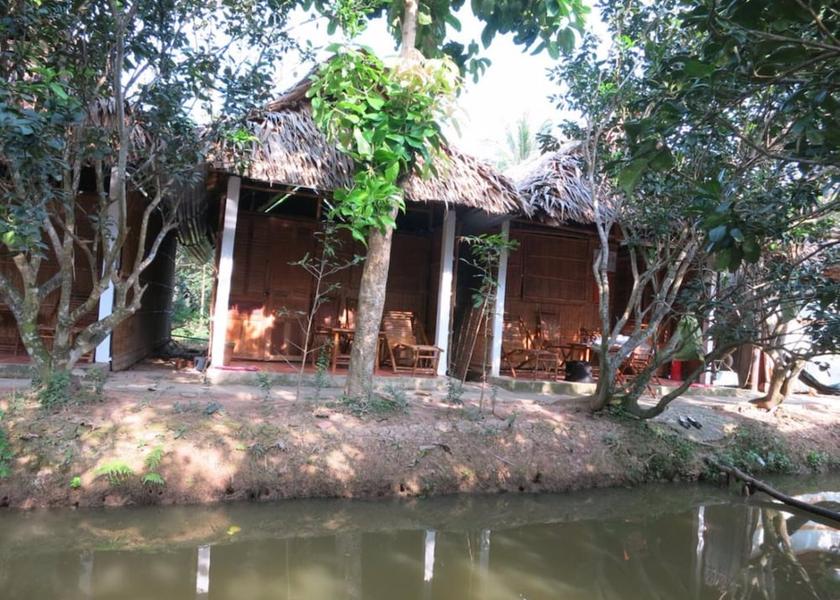 Vinh Long Province Binh Minh Exterior