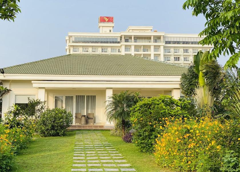 Quang Tri Province Bảo Ninh Terrace/patio