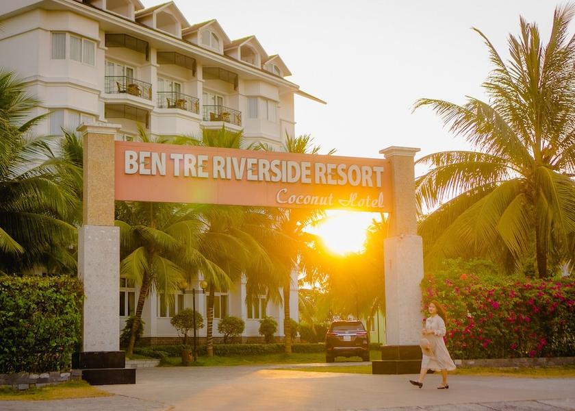 Ben Tre Ben Tre Facade