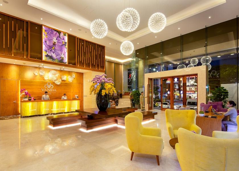 Da Nang Municipality Da Nang Lobby sitting area