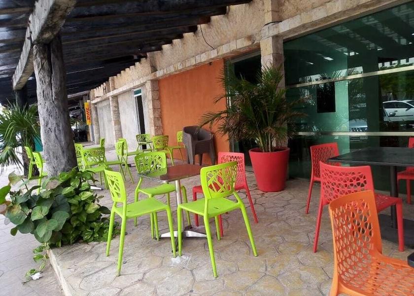 Quintana Roo Cancun Front of property