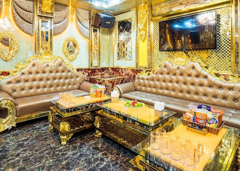 Quang Binh Dong Hoi Lobby sitting area