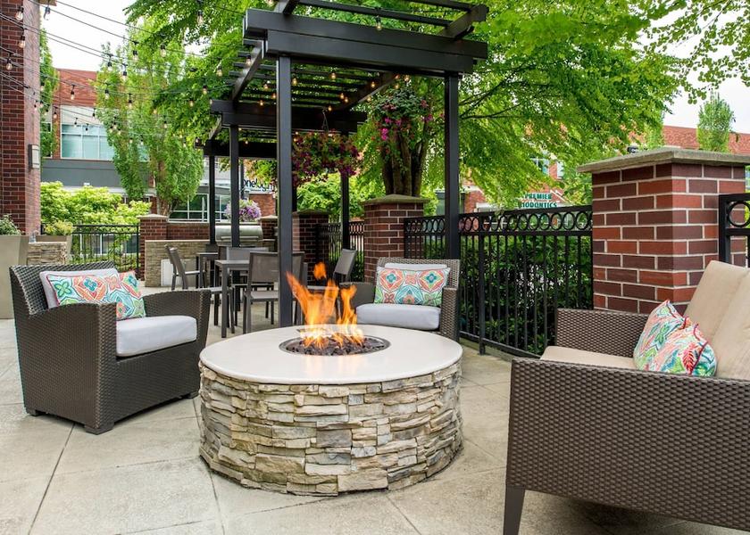 Washington Redmond BBQ/picnic area