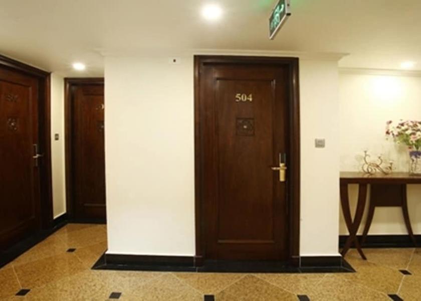 Lao Cai Sapa Interior Entrance