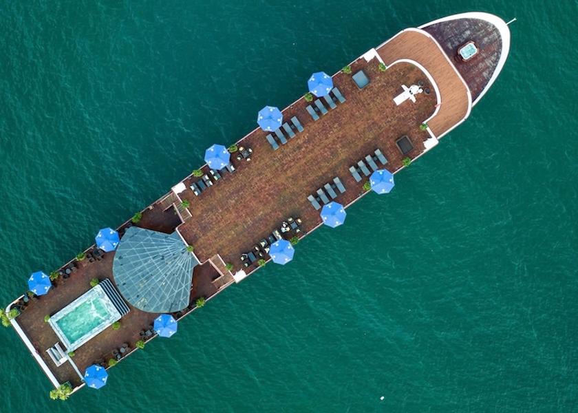 Quang Ninh Province Ha Long Facade