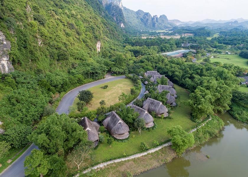 Hoa Binh Kim Boi View From Room