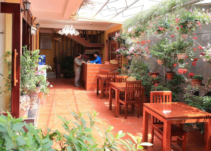 Lao Cai Sapa Interior Entrance