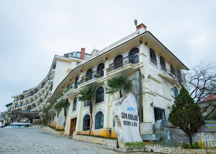 Lao Cai Sapa Facade