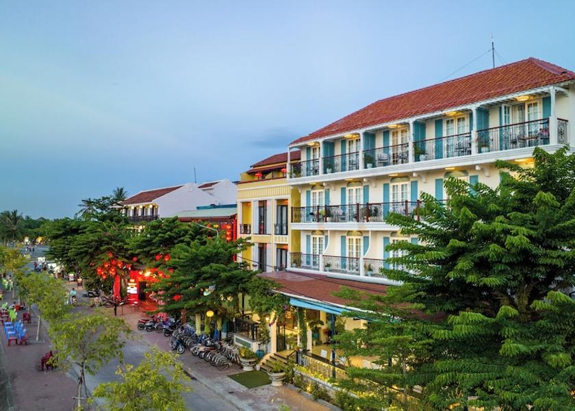 Thua Thien-Hue Da Nang Exterior Detail