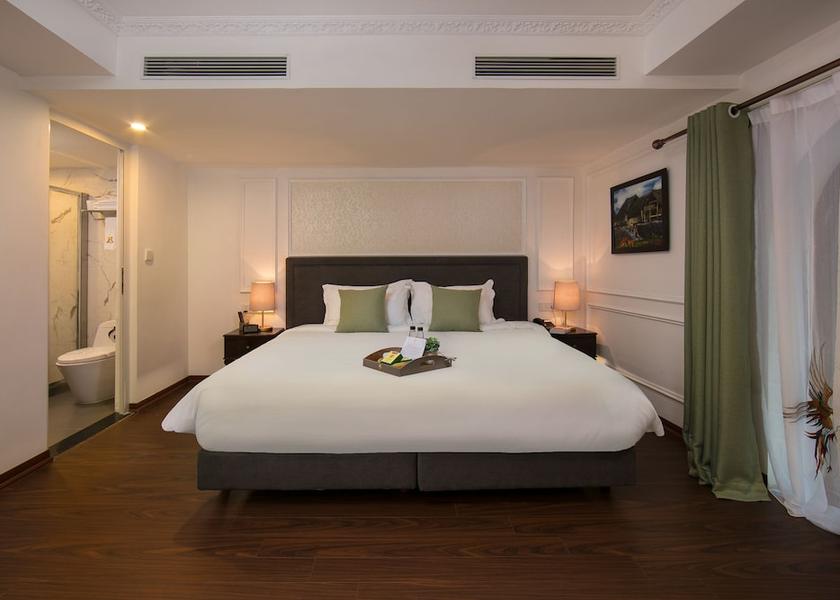  Hanoi Room