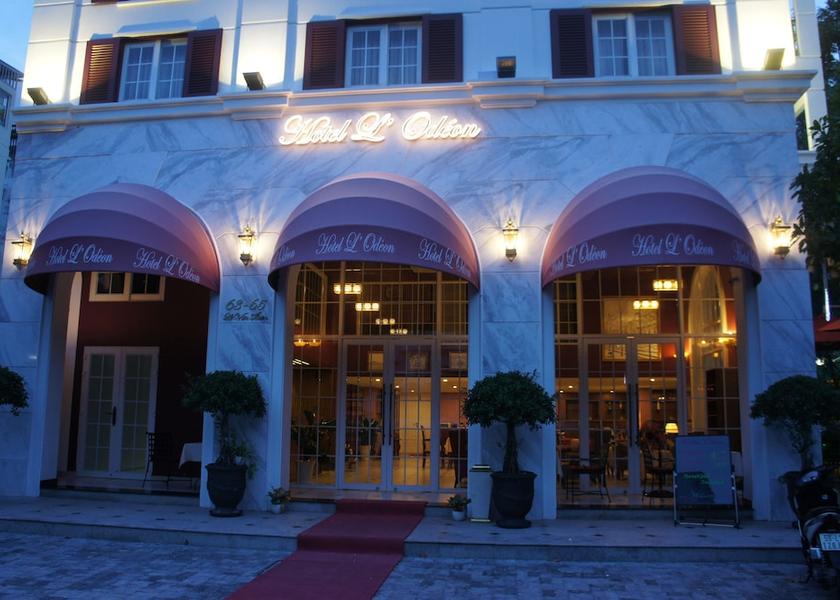 Ho Chi Minh Municipality Ho Chi Minh City Front of property - evening/night