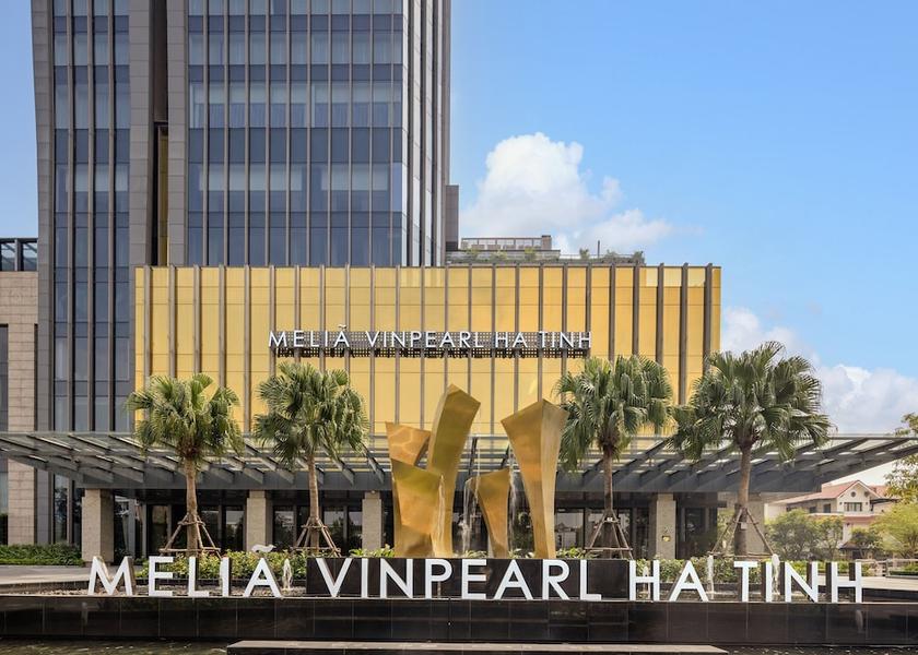 Ha Tinh Ha Tinh Front of property