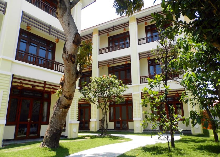 Da Nang Municipality Hoi An Courtyard
