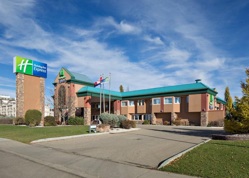 Alberta Red Deer exterior view