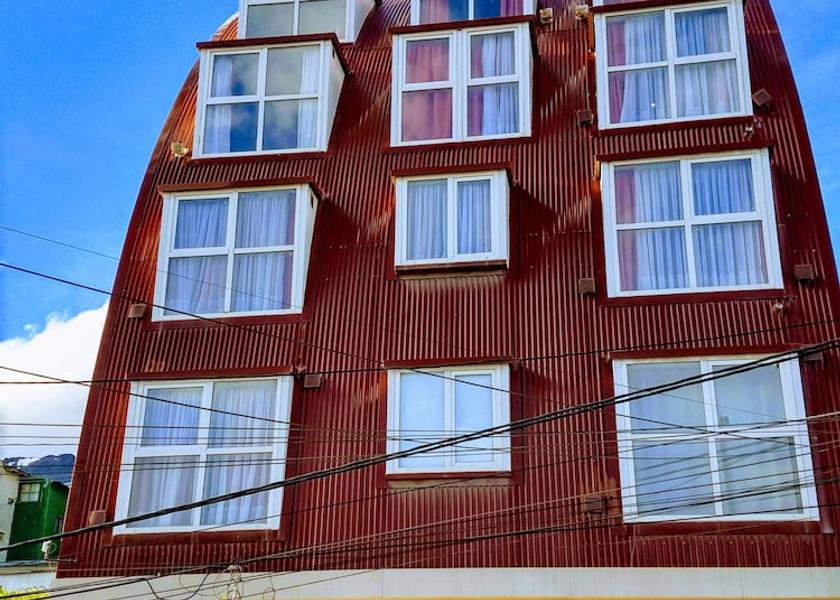 Magallanes Ushuaia Facade