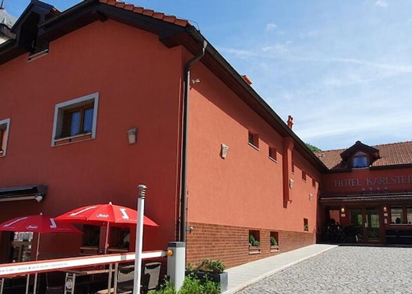 Central Bohemia (region) Karlstejn Parking