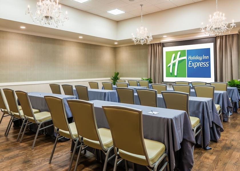 Alabama Fairhope Meeting Room