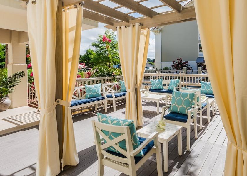 Alabama Fairhope Exterior Detail