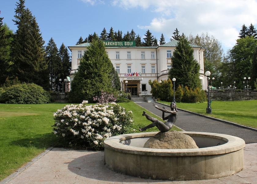 Karlovy Vary (region) Marianske Lazne Primary image