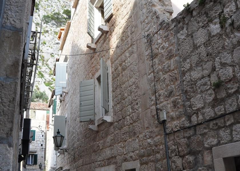 Split-Dalmatia Omis Exterior
