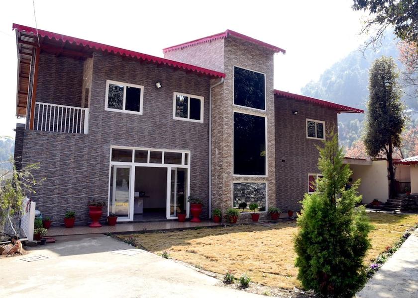 Uttarakhand Bhimtal Front of property