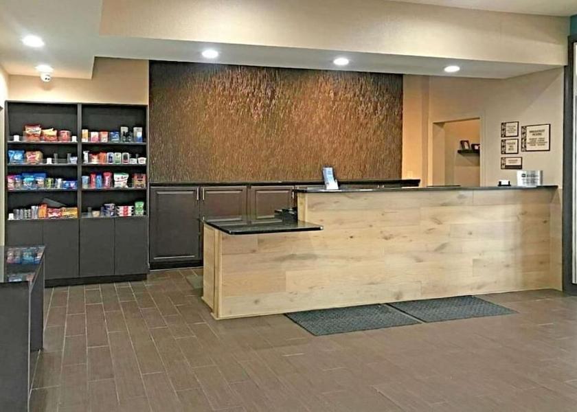 Illinois O'Fallon Interior Entrance
