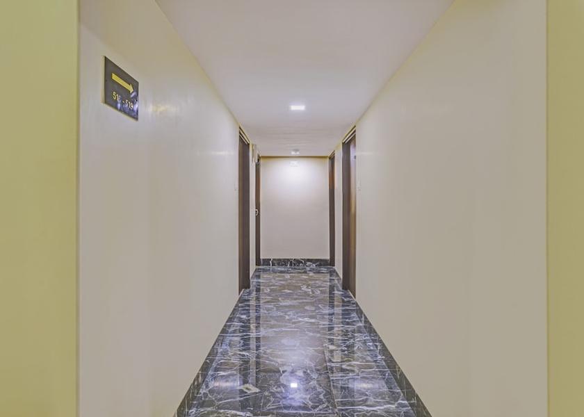 Maharashtra Thane Lobby