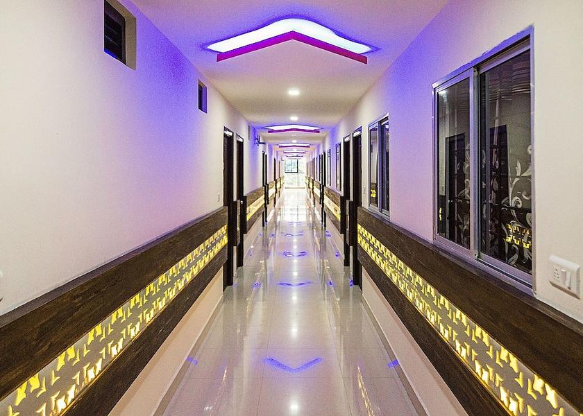 Karnataka Bangalore Hallway