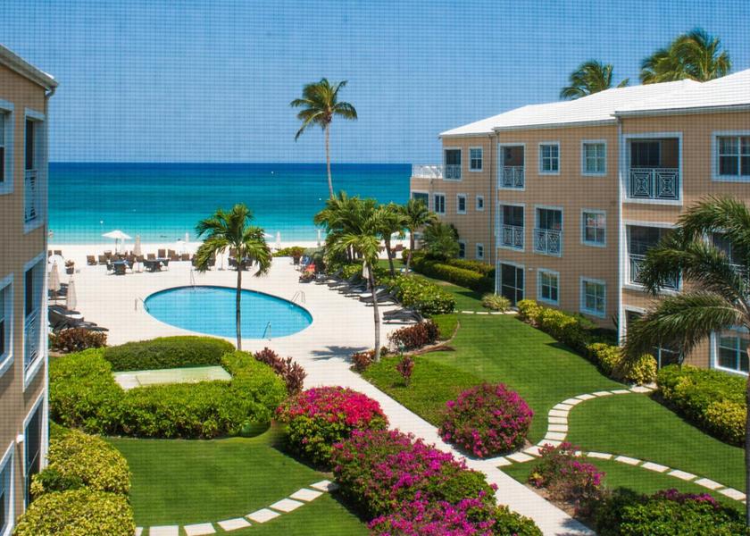  Seven Mile Beach Hotel Exterior