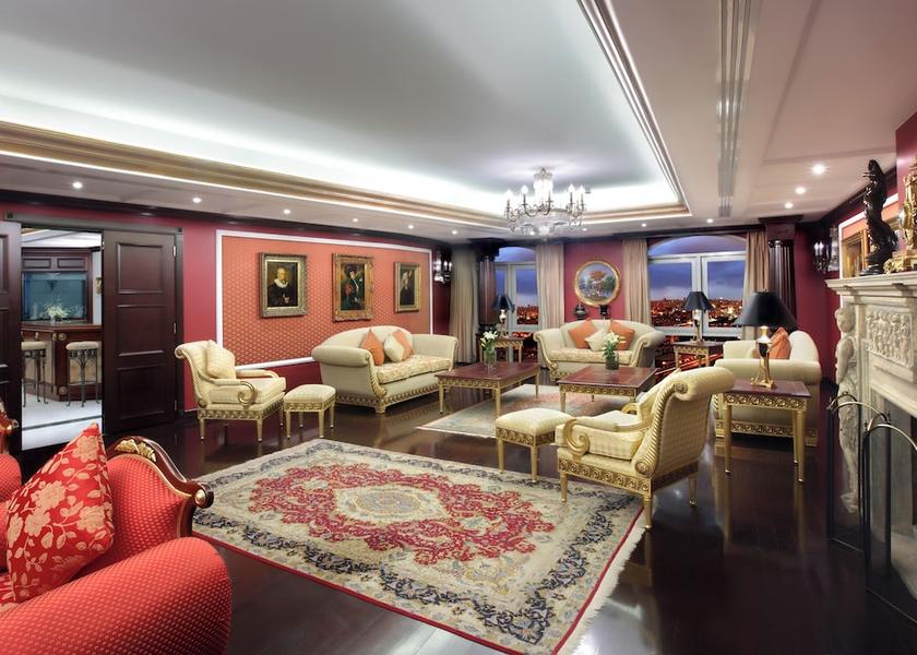 Beirut Living Area