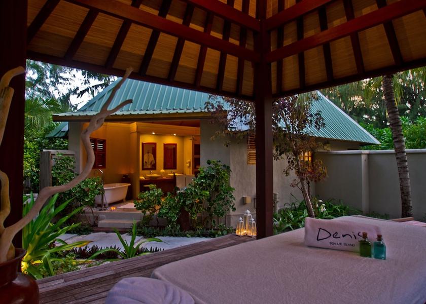  Denis Island Room