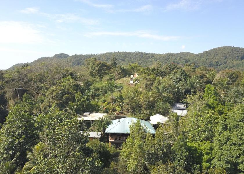 Westmoreland Little London Exterior Detail