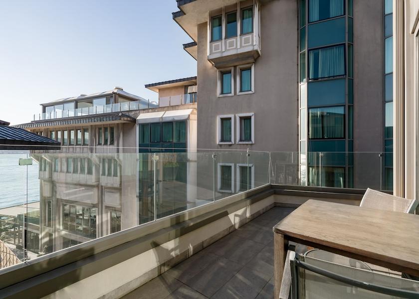 Istanbul Terrace