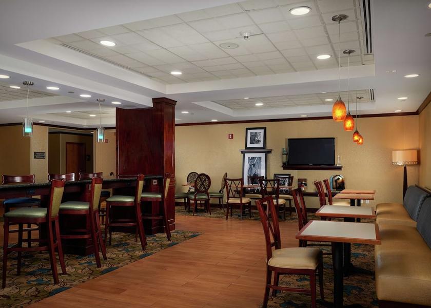 Virginia Newport News Lobby