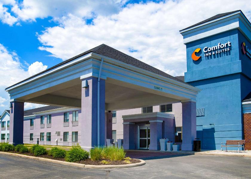 Wisconsin Germantown exterior view