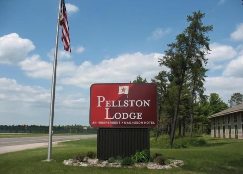 Michigan Pellston Exterior Detail