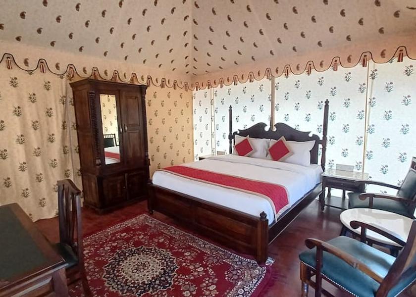 Rajasthan Pushkar Deluxe Swiss Tent