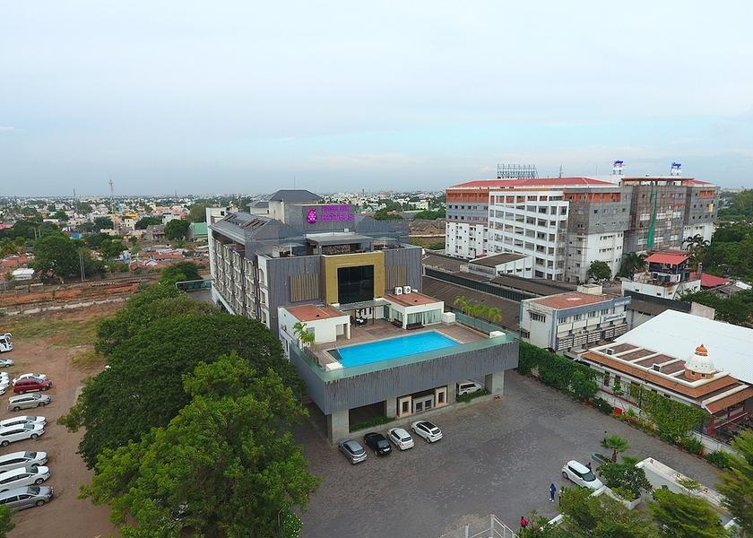 Tamil Nadu Coimbatore Terrace/patio