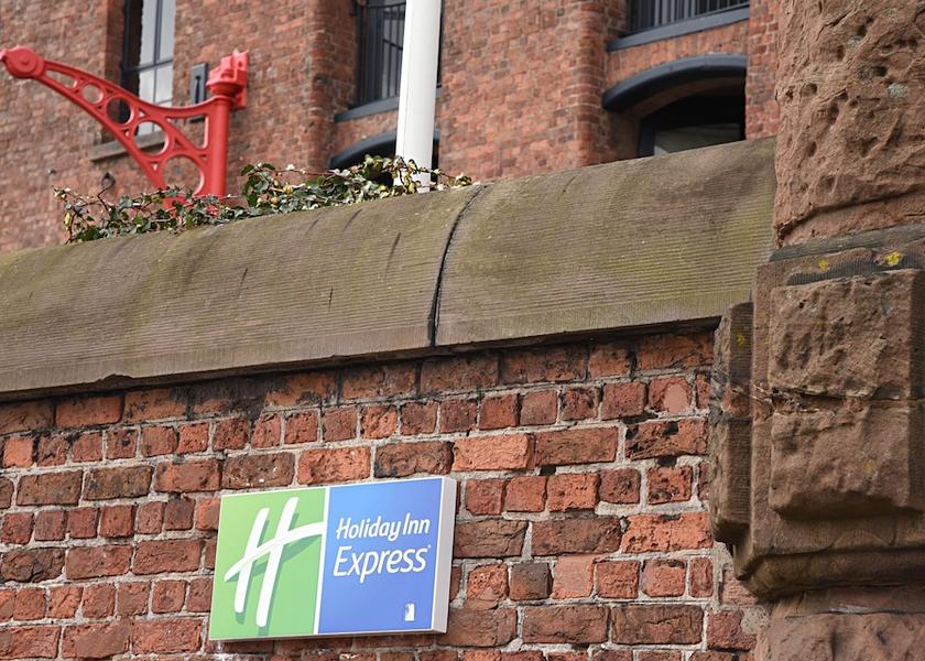 England Liverpool Exterior detail