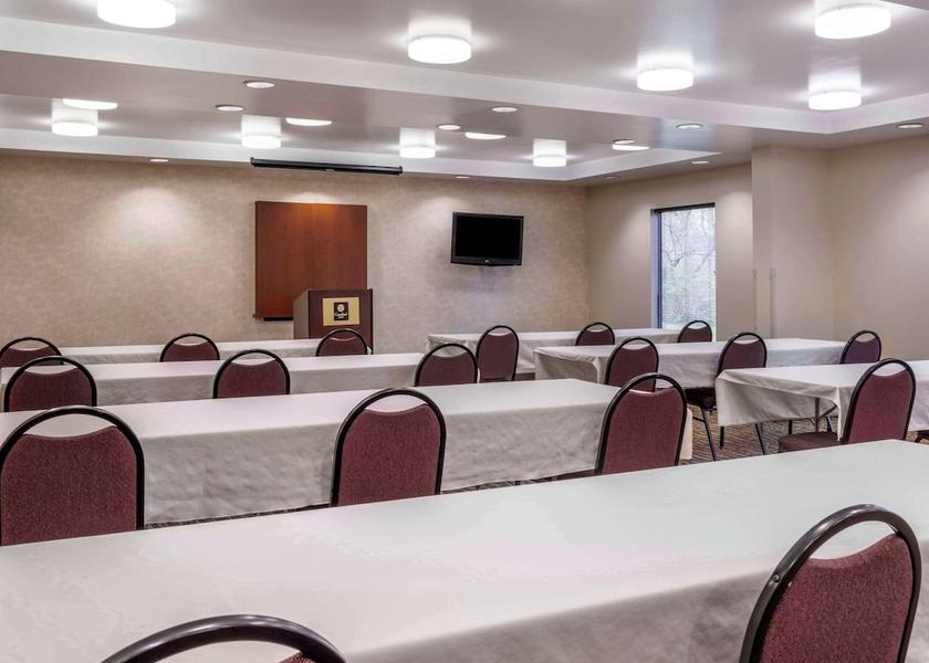 Pennsylvania Duncansville Meeting Room