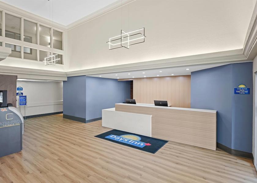 Saskatchewan Regina Lobby