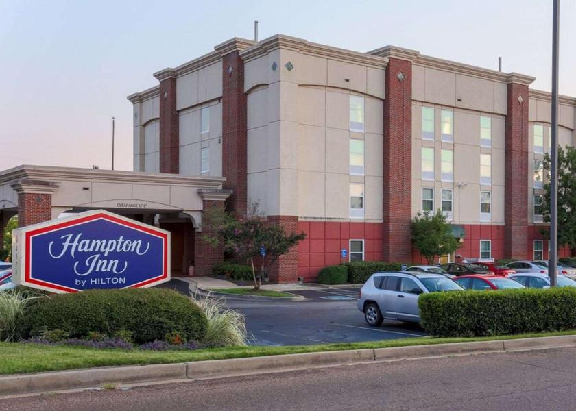 Tennessee Memphis exterior view