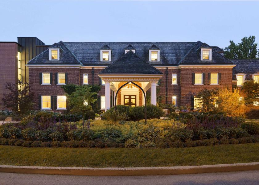 Ontario London exterior view