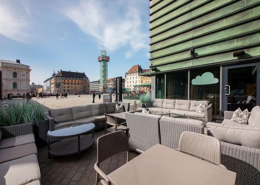  Oslo Terrace/patio