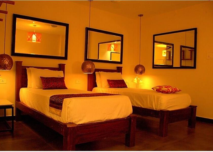 Tamil Nadu Nemili Deluxe AC Room
