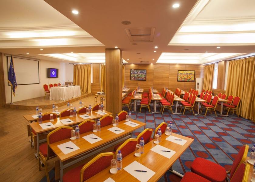  Ulaanbaatar Meeting Room