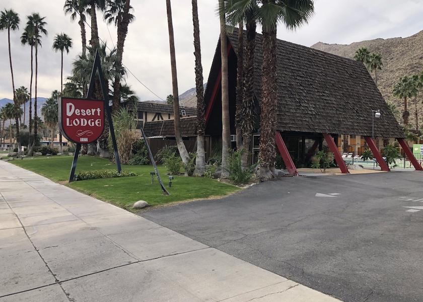 California Palm Springs Facade